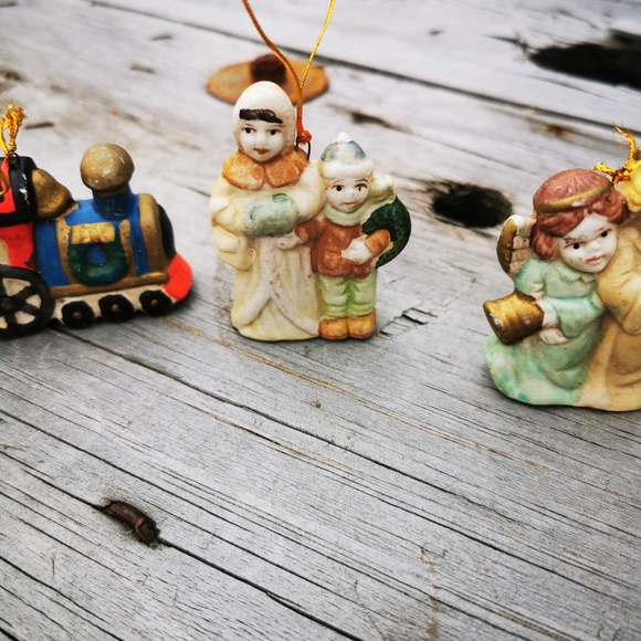 Vintage Bisque Porcelain Hand-painted Christmas Ornaments ~ Set of 6 - Picture 4 of 16